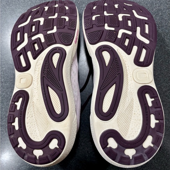 Brooks Women's Adrenaline 24 GTS Shoes - Light Pink and Dark Burgundy accent. - Picture 8 of 9